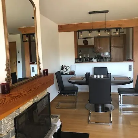 Two Bedroom By Moubra Lake With Fireplace And Great Views *